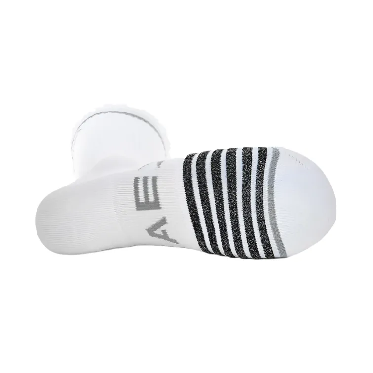 Thorlo Experia Ultra-Light Padding Tennis Crew Socks White