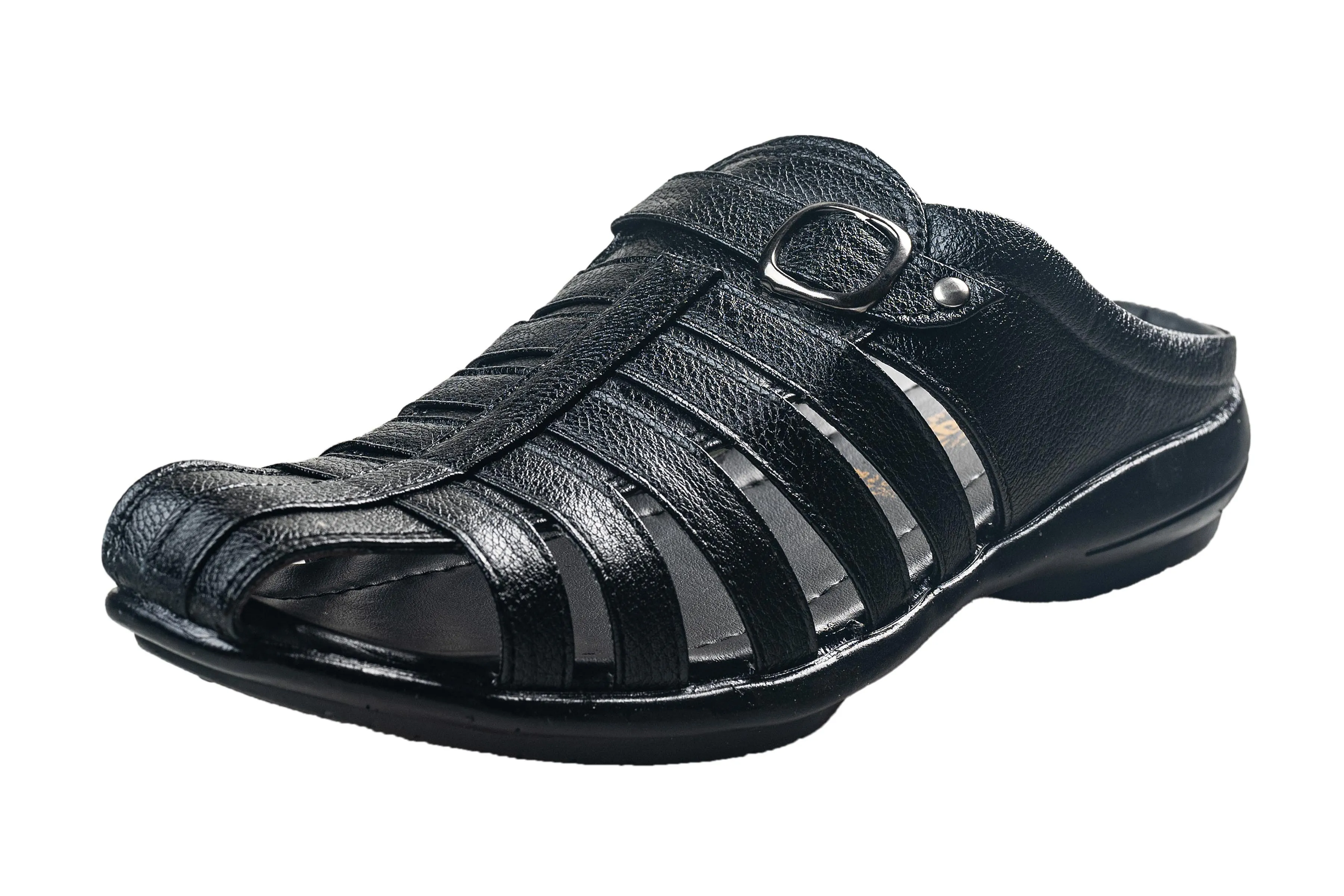 Titas Gents Black Chappal