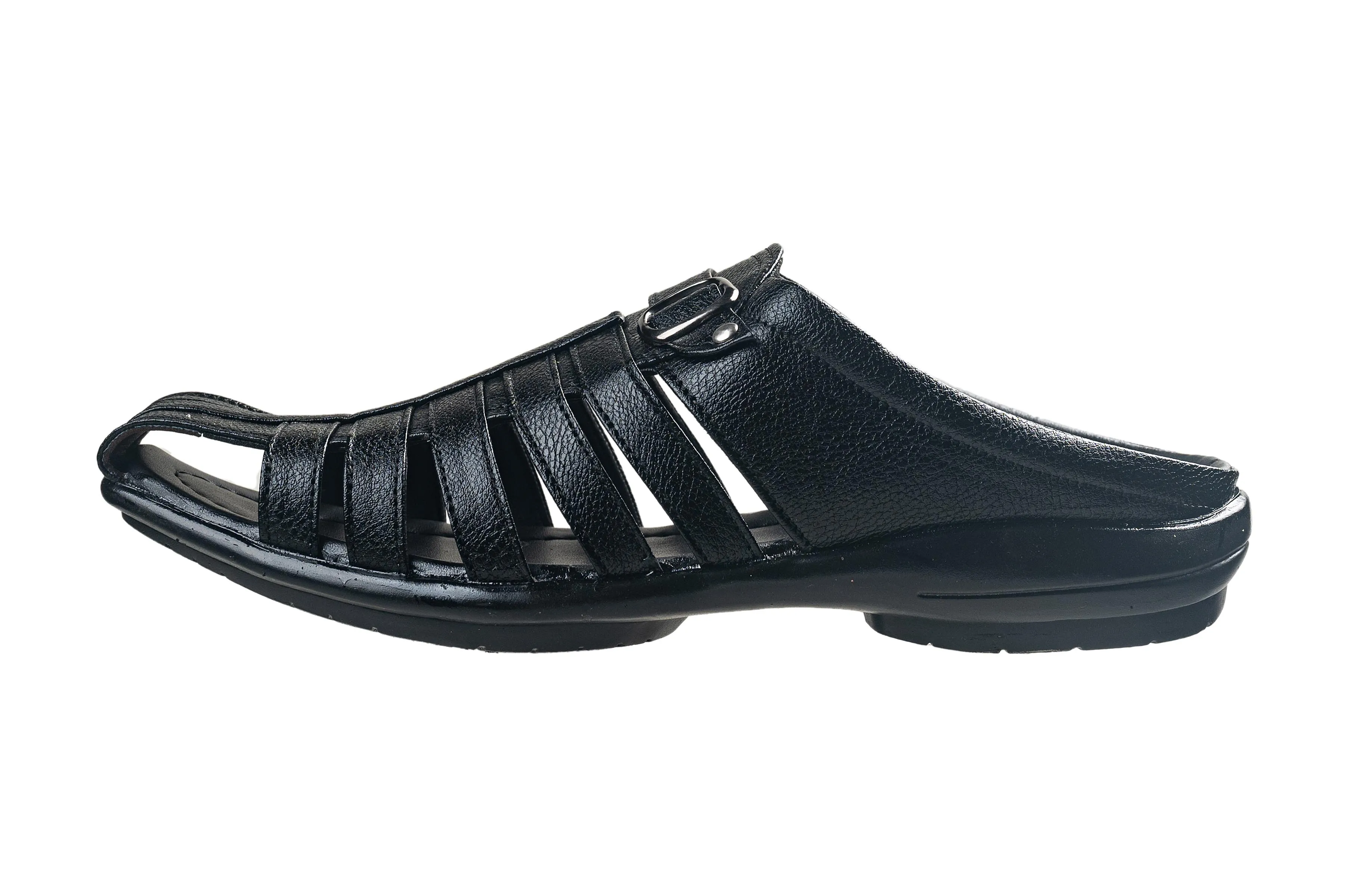 Titas Gents Black Chappal