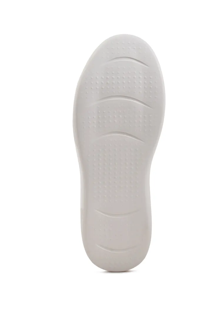 twink chunky sole mesh sneakers