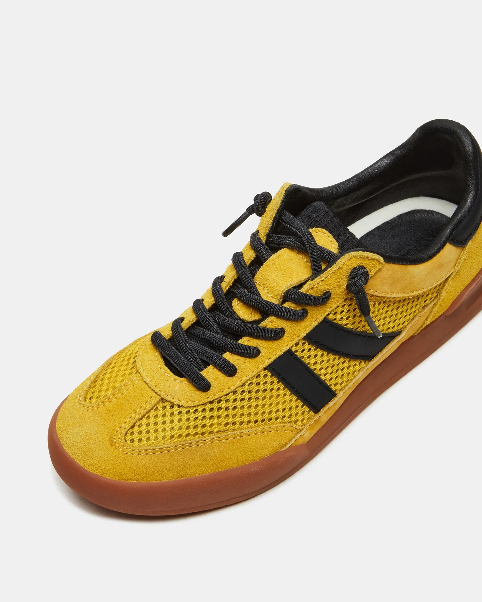 VERDICT BLACK/YELLOW