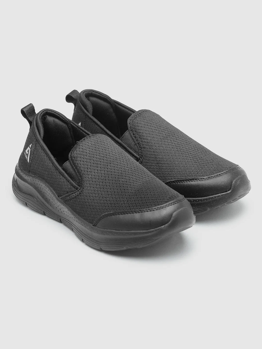 WALKER 111 Sports Shoes For Men